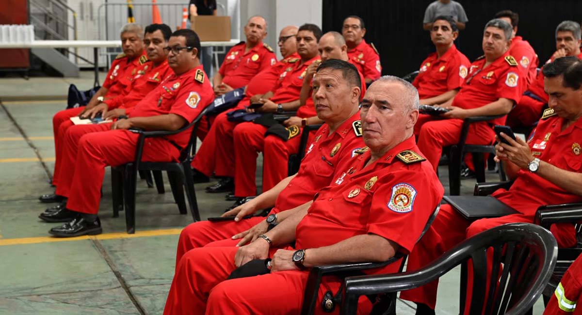 La AAP inicia programa de capacitación para Bomberos Voluntarios del Perú